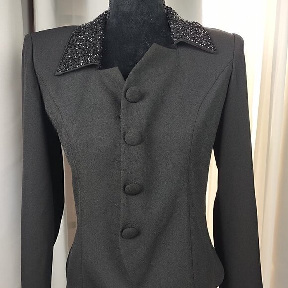 Jessica Howard Black 2 Pc Jacket and Pants, Petite Size 4 - Picture 1 of 16